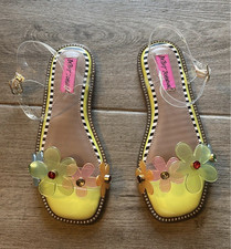 Betsey Johnson Girl s Yellow Multicolor Striped Strappy Sandals US 3 Buckle