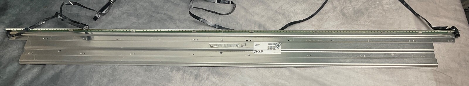 Kit 2 Barres LED Pour TV LG 55 Pouces - 60 LEDs, 3V - Modèle AGF79080101 / LC550EGGF