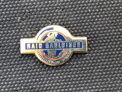  pin pins BADGE CAR RAID GAULOISES ARTHUS BERTRAND 