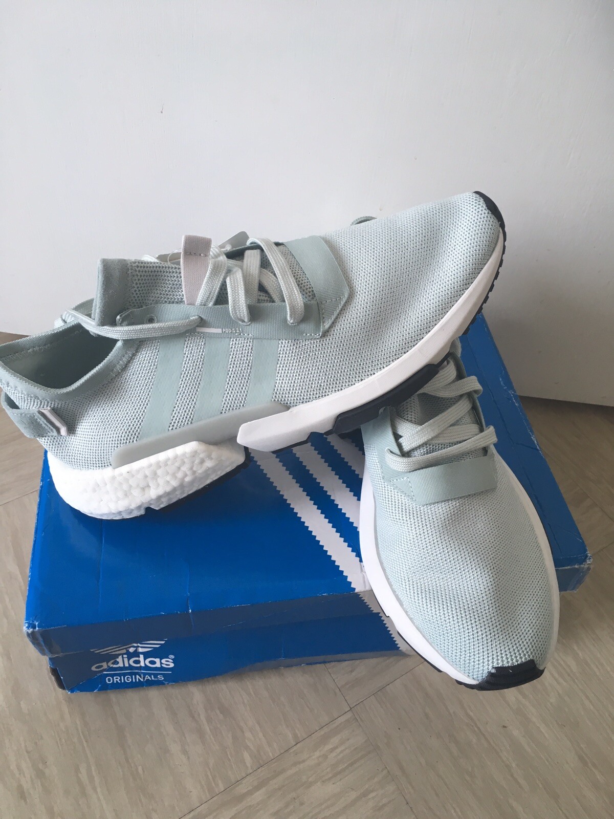 mens adidas trainers size 10