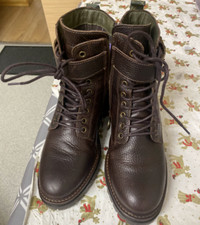 Barbour boots size 4 brown colour brand new