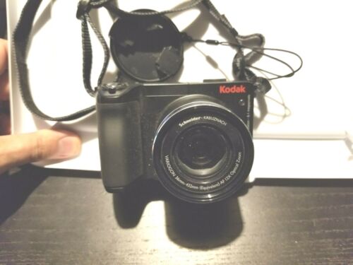 Kodak EasyShare ZD8612 IS 8,1-MP-Digitalkamera – schwarz – getestet