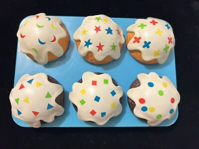 Discontinued Melissa And Doug Learning Resources 6 Cupcakes Matching Shapes Sort
