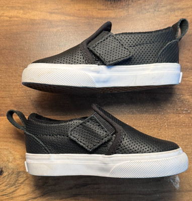 Toddler Vans slip on black shoes Size 5.5