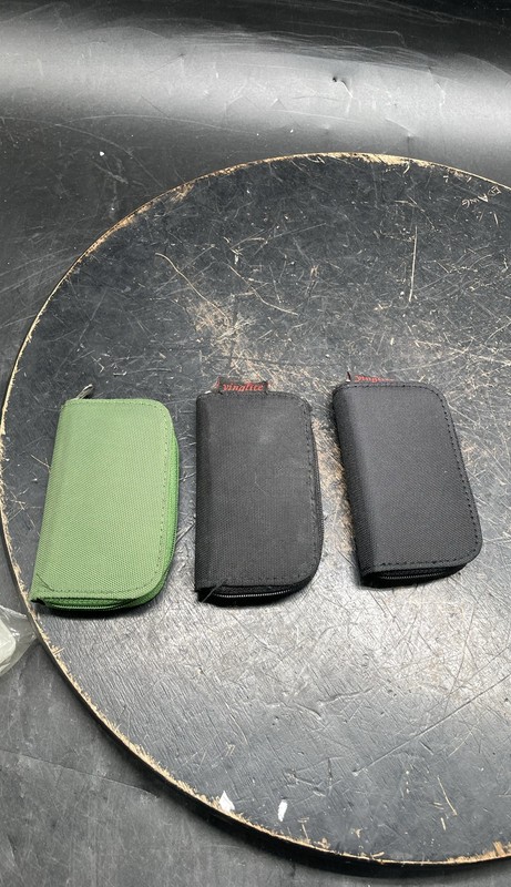 SD Memory Card Slot Holder Case Pouch Organizer Storage for SD Cards Lot of 3