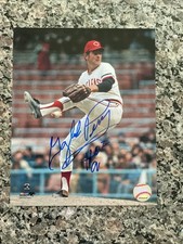Top 10 Gaylord Perry Baseball Cards 15