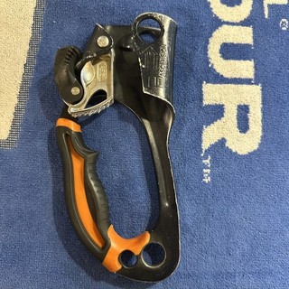 Petzl ASCENSION Ergonomic handled ascender Left