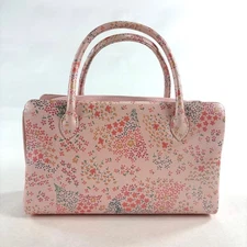 Good ConditionJapanese-style bag excellent quality casual flower pink