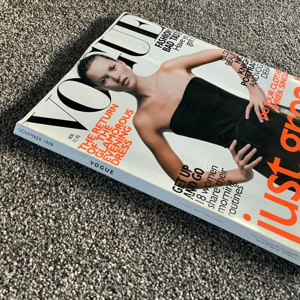 VOGUE UK Magazine November 1998 - Cover Kate Moss - Vintage British Fashion Foto 3 de 4