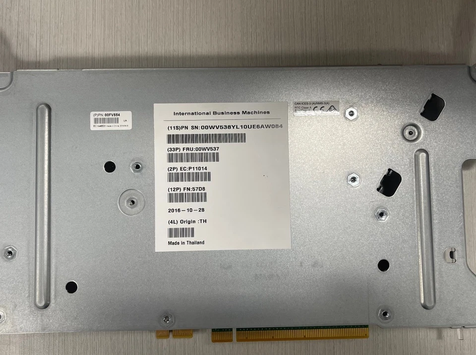 Adaptador RAID IBM 00FV554/57D8/00WV537 6 GB PCIe3 SAS Foto 2 de 2