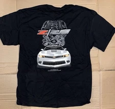 Camaro Z/28 Chevrolet Performance Racing  XL T-shirt Motorsports Sports Cars