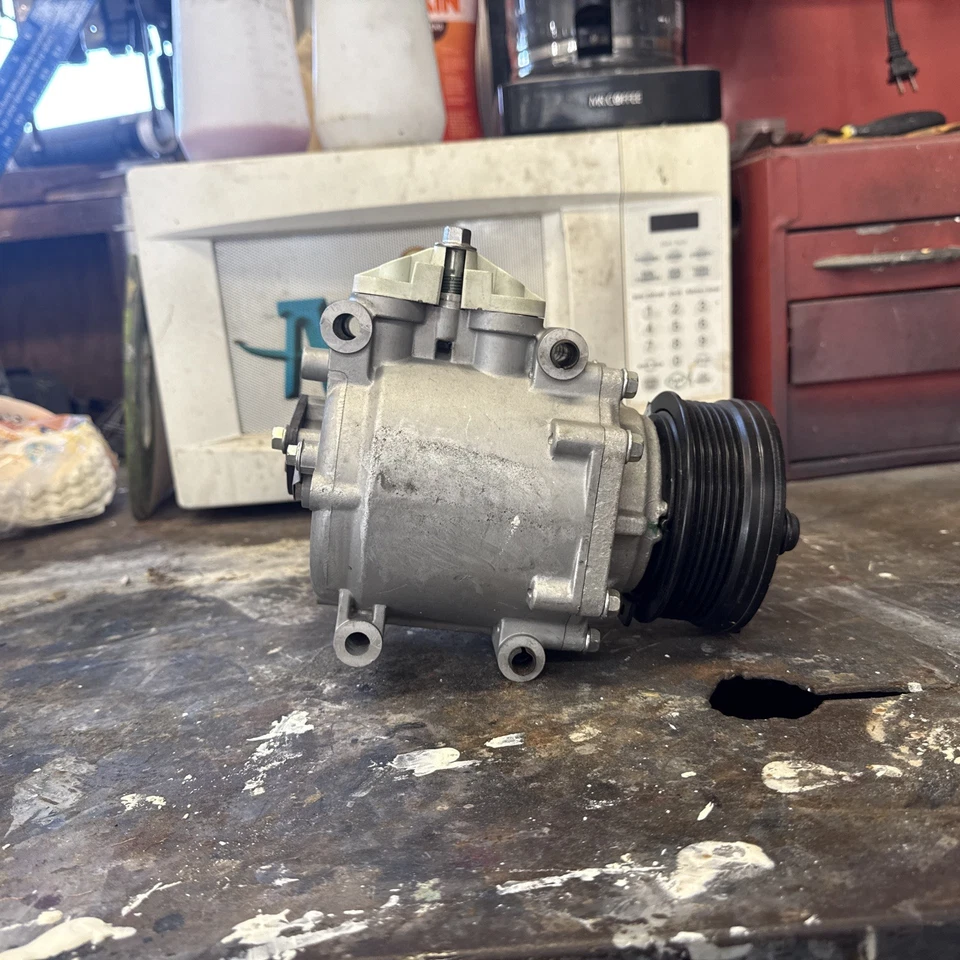 2005 2006 2007 Five Hundred Ford Freestyle Mercury Montego 3.0 AC A/C Compressor - Imagem 2 de 4