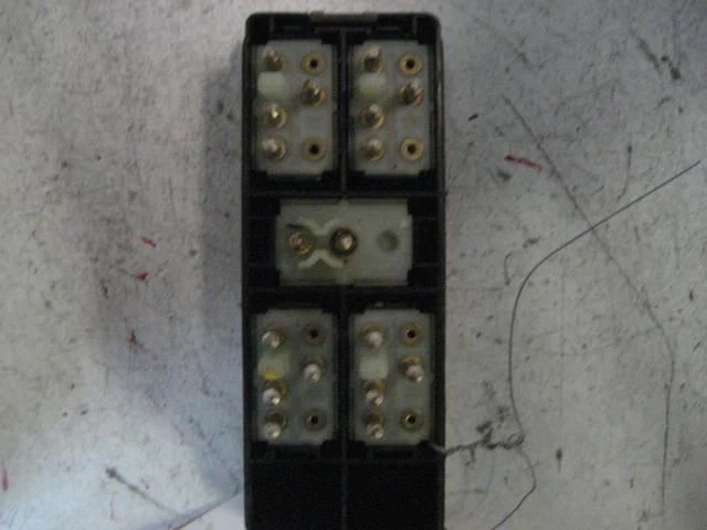 WINDOW SWITCH Volvo 740 1991 91 9723 - Image 3 of 4