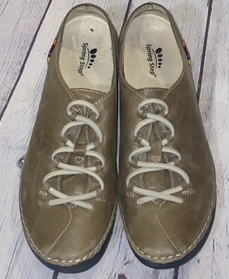 Spring Step Carhop Shoes Women's Size 40 / 9 Beige Taupe Leather Slip On Sneaker