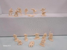 CONTE COLLECTIBLES ARABS TUAREGS SET 1 16 FIGURES, 8 POSES CREAM