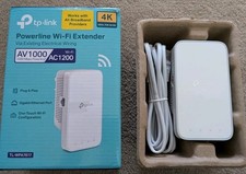 TP-Link TL-WPA7617 AV1000 Gigabit Powerline AC1200 Wi-Fi Extender AC Passthrough