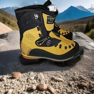 美品】送料無料LA SPORTIVA nepal cube GTX 44サイズ 美品】送料無料LA SPORTIVA nepal cube GTX 44サイズ
