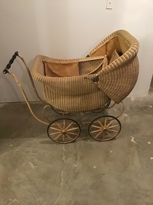 wicker carriage