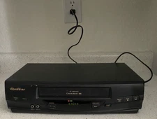 Quasar VHQ-40M 4 Head Omnivision VHS VCR - No Remote - TESTED - WORKS GREAT