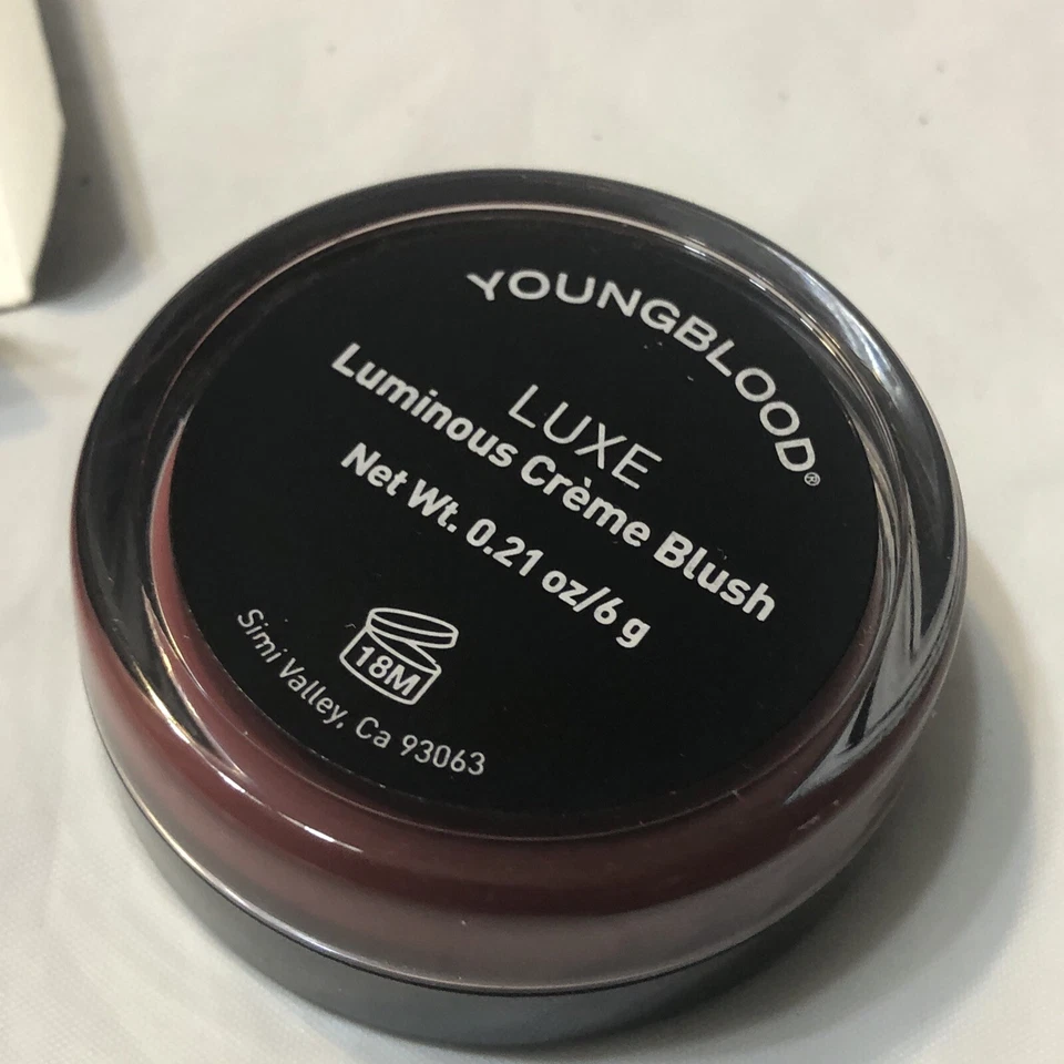 Rubor crema luminoso - Luxe Youngblood para mujer - 0,21 oz rubor color rubor mejillas Foto 3 de 4