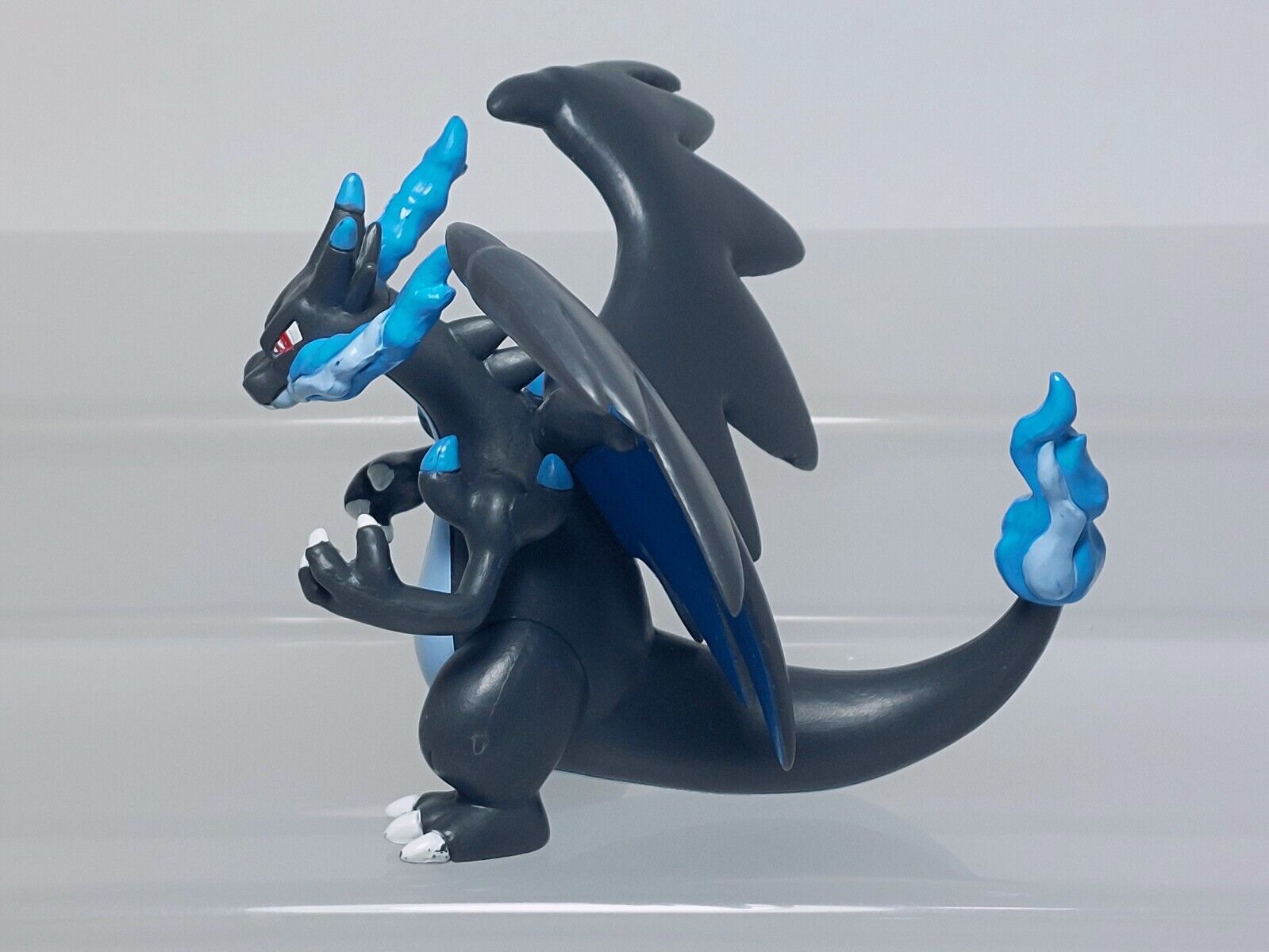 Pokemon Pose XY Mega Evolution Figure Tomy - Mega Charizard X 