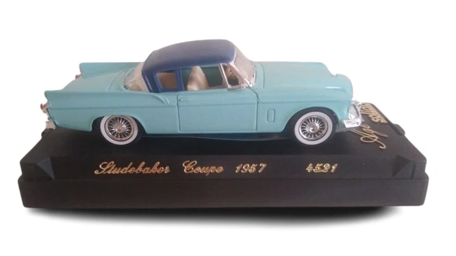 STUDEBAKER COUPE' 1957 SOLIDO 1/43 - Immagine 2 di 4