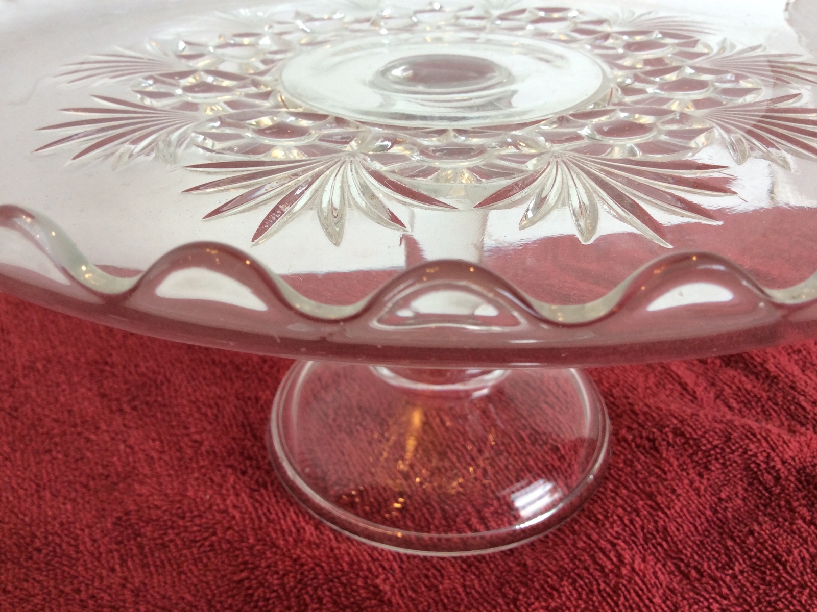 BEAUTIFUL Vintage Pedestal Cake Stand Ornate Clear Glass Cake Stand eBay