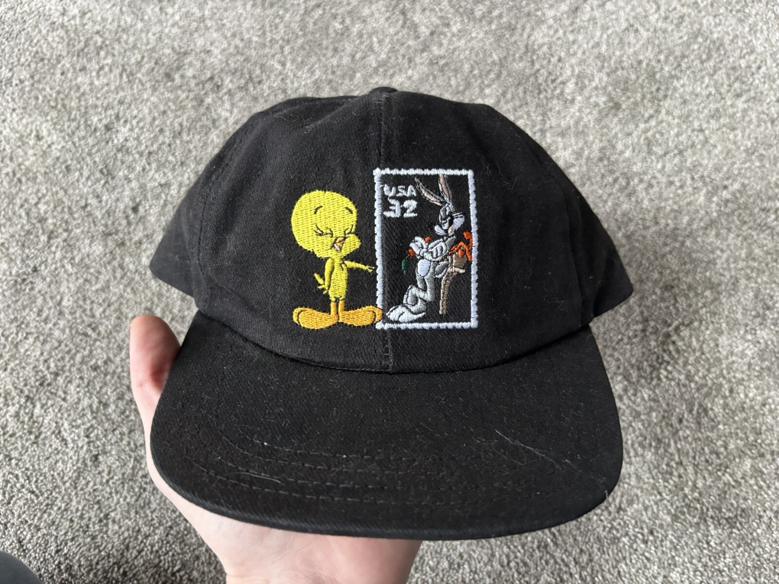 Vintage Looney Tunes Hat Cap Black Tweety Bird Bugs Bunny 1997 Stamp Collection