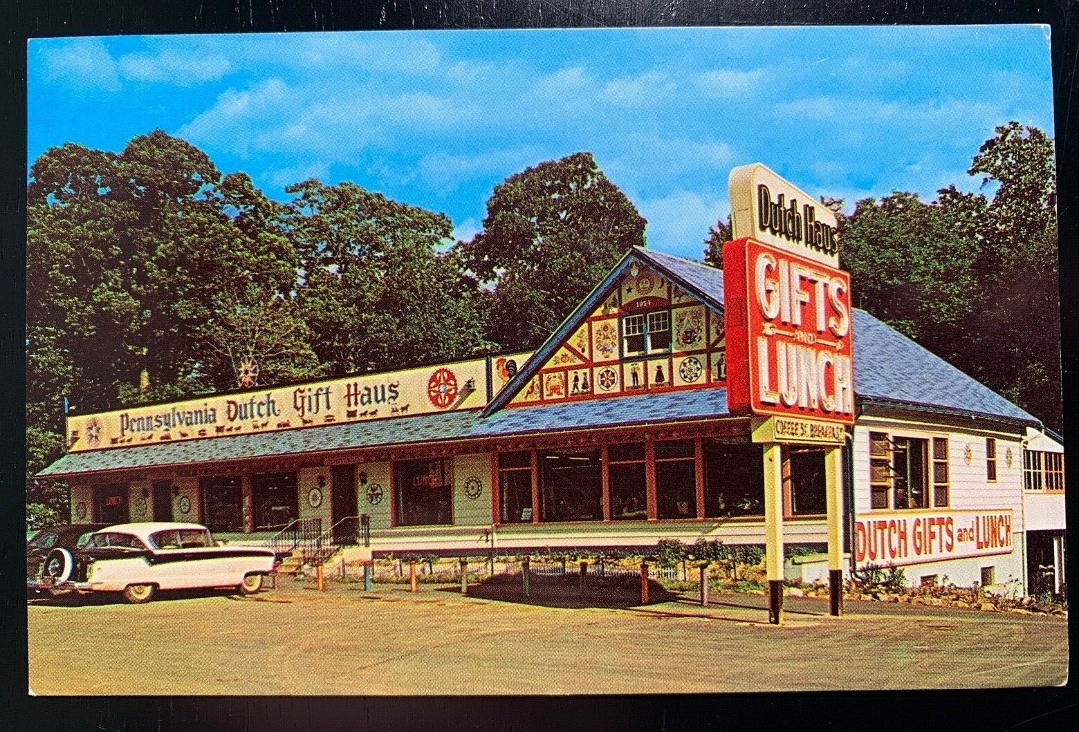 Postcard Shartlesville PA c1950s Pennsylvania Dutch Gift Haus