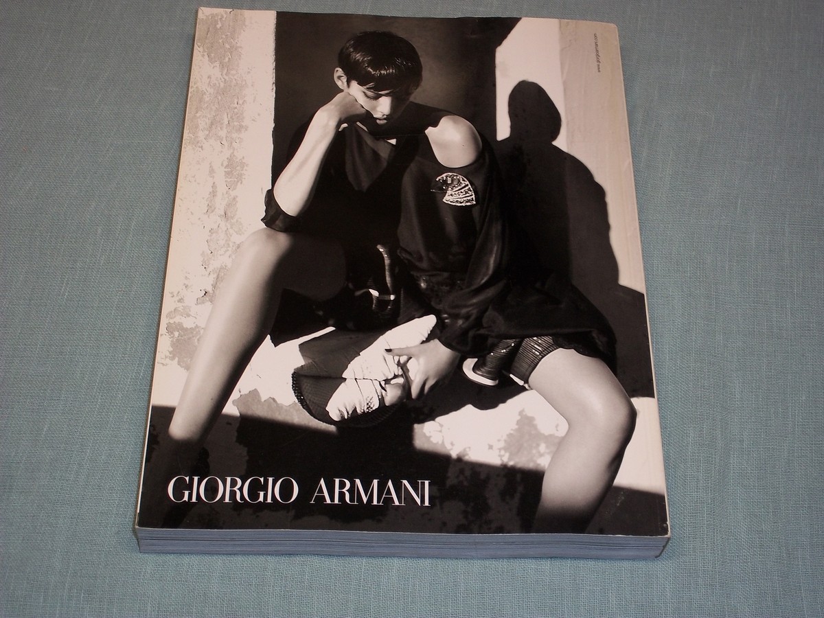 2008 MARCH VOGUE ITALIA MAGAZINE - DOLCE & GABBANA - HIGH