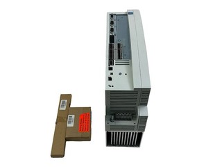 Lenze EVF9324 EV Frequenzumrichter Output: 7 0A 5 8kVA 0 600Hz