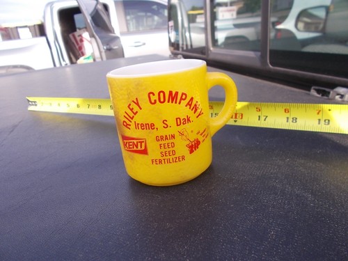 Riley Co. Irene South Dakota KENT ZIP Feeds Grain Seed Fertilizer Coffee Cup B - Picture 5 of 7