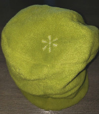 girls LIGHT GREEN GAP FLEECE WINTER HAT snowflakes one size fits most SOFT