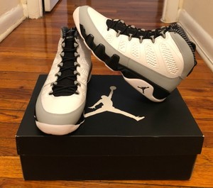 retro 9 size 8