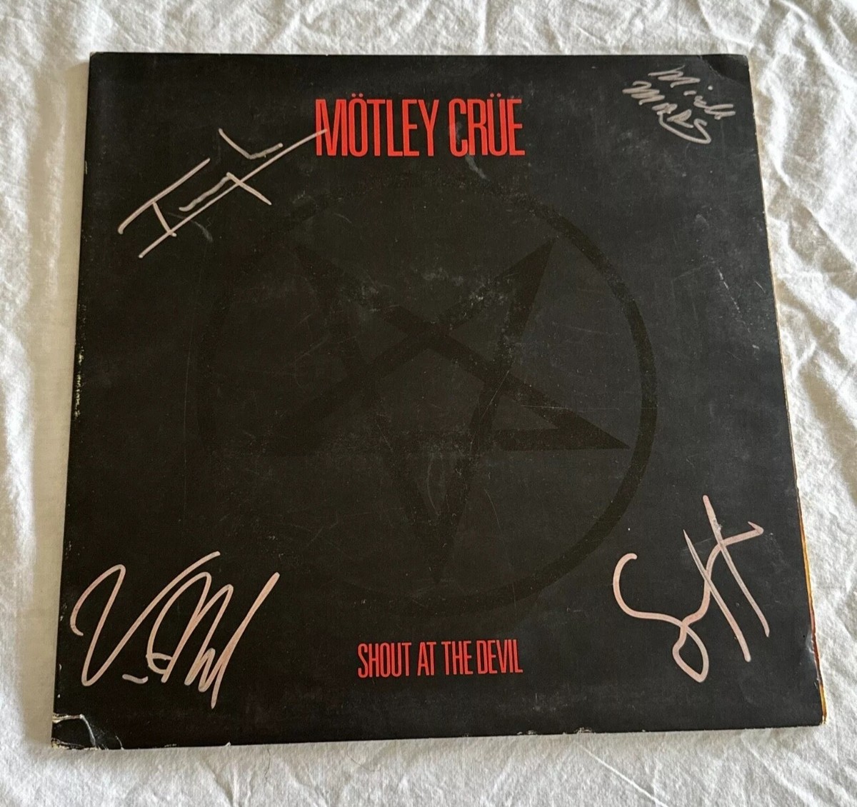 MÖTLEY CRÜE 直筆サイン入りLP MÖTLEY CRÜE 直筆サイン入りLP