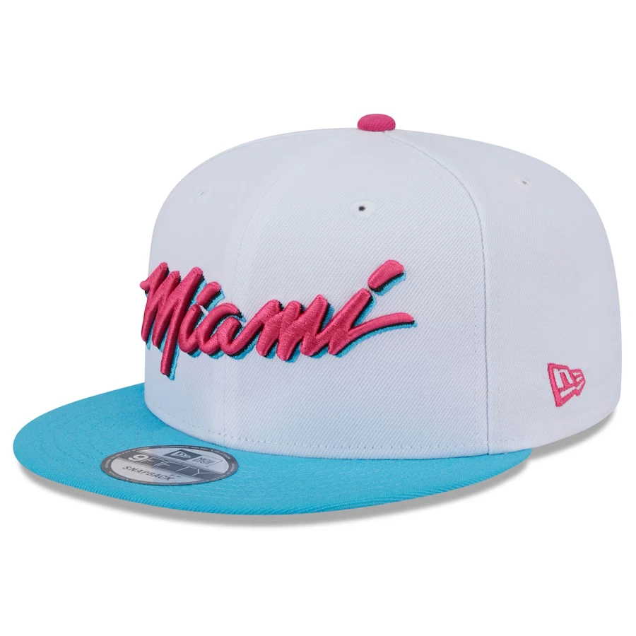 Miami Heat New Era 2024/25 City Edition Alternate 9FIFTY Snapback Hat Vice NBA Foto 3 de 4