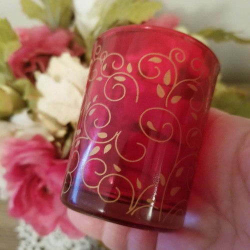 3 Red Vodka Shot Glasses, Whiskey Shot Glasses With Gold Tone Ornament - Picture 3 of 7