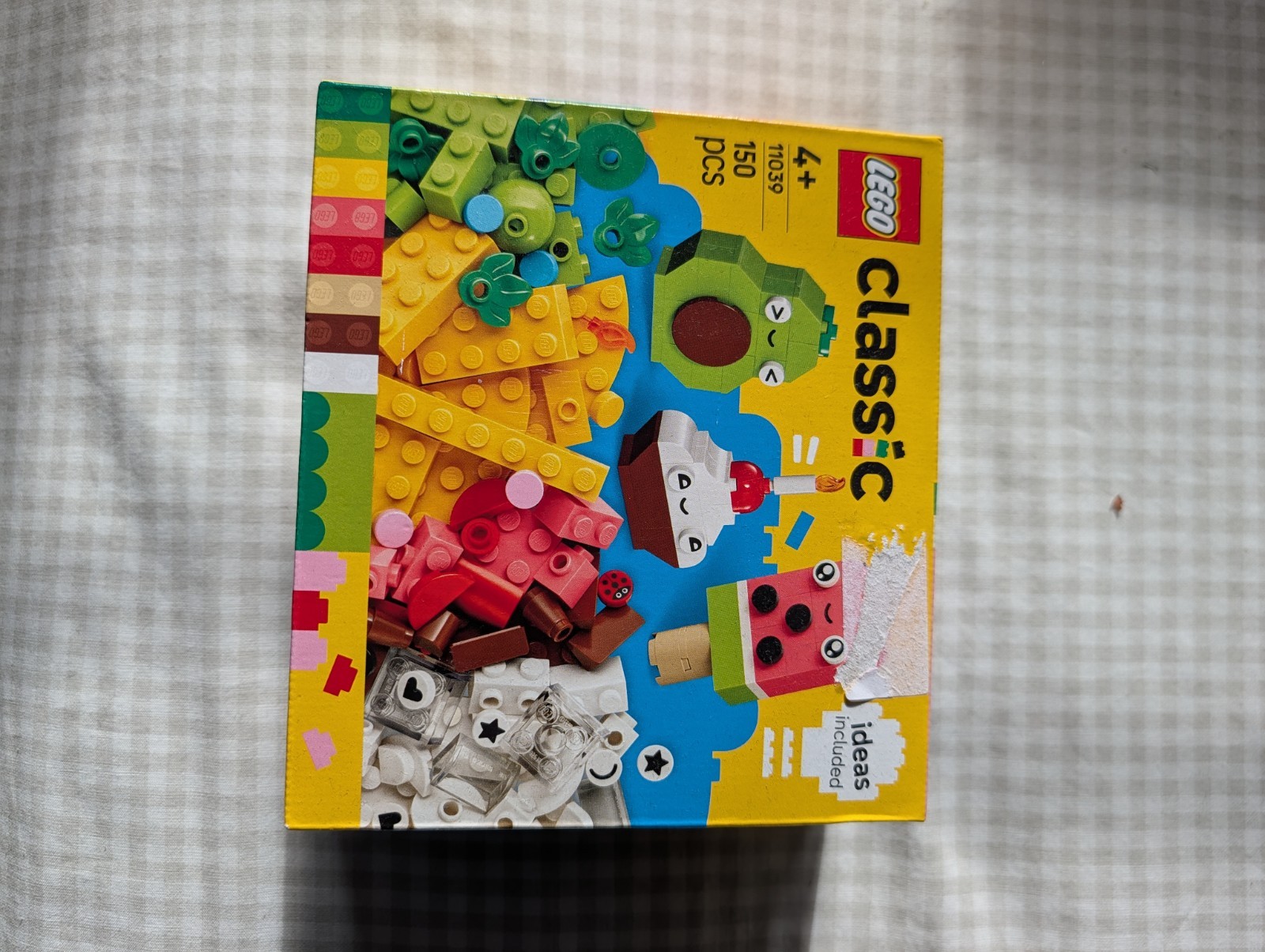 LEGO 11039 Creative Food Friends Building Set New