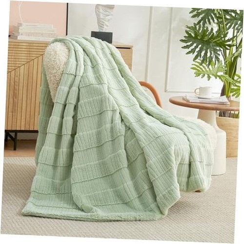 Amélie Home Stripe Faux Fur Throw Blanket, Cozy Soft Fuzzy 88" x 90" Sage Green