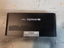 Ubiquiti Networks EdgeRouter Lite Router. 3-Port NO Power Adapter