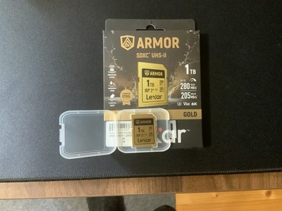 Lexar SDXC Pro Gold Series ARMOR 1 TB