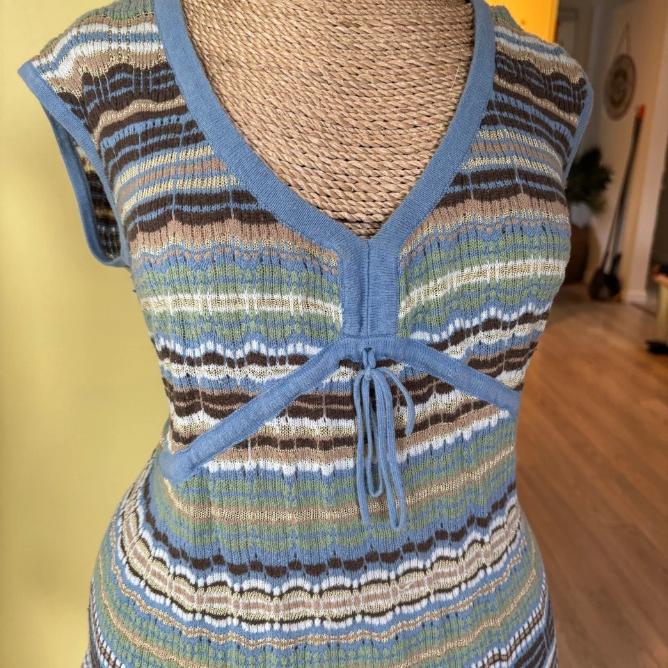 Babydoll vintage tejido Y2K Axcéss Liz Claiborne azul verde rayas cuello en V Foto 2 de 4