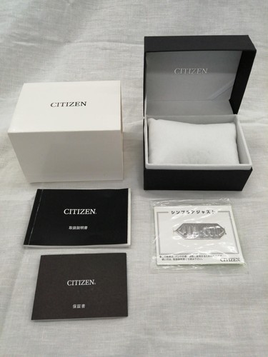 Citizen Eco-Drive AS1060-54A Radio-Pilotée Argent Blanc 5Bar Solar Montre Hommes - Photo 10 sur 10