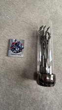 Terminator 2 Arm und 30th Anniversary Steelbook Blurays