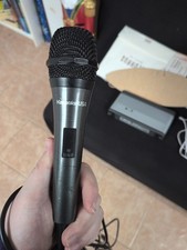 Karaoke USA M187 Professional Dynamic Microphone