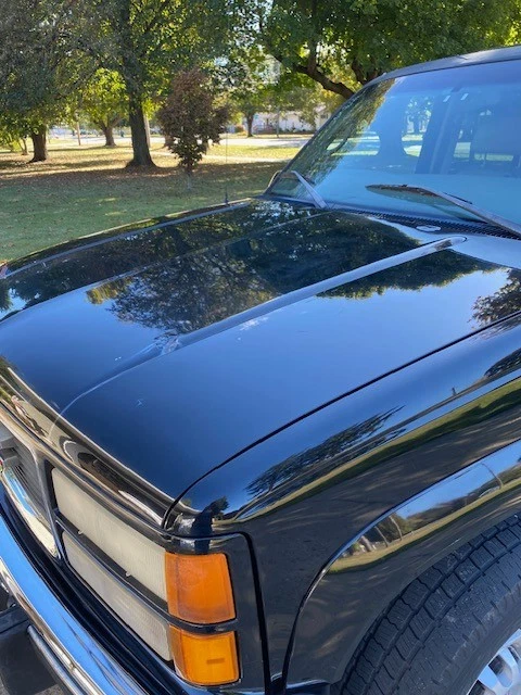 1999 GMC Suburban SLT - Изображение 3 из 4