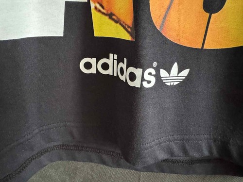 ADIDAS Originals / T-Shirt / sexy Print / Größe M / neuwertig / - Bild 3 von 5