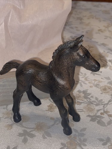 Schleich 13622 Friese Fohlen (schwarz) - 2005 - Bild 2 von 4