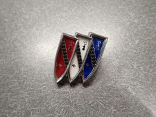 1964 Buick Electra 225 Trunk Lock Emblem Flipper Door Tri Shield 64 Electra ONLY