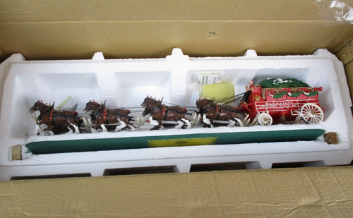 Danbury Neuwertig Budweiser Classic Clydesdales Winter Majestät mit Box Weihnachten 2002